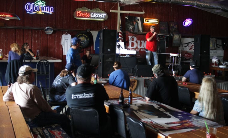 Pit Stop Bar & Gril